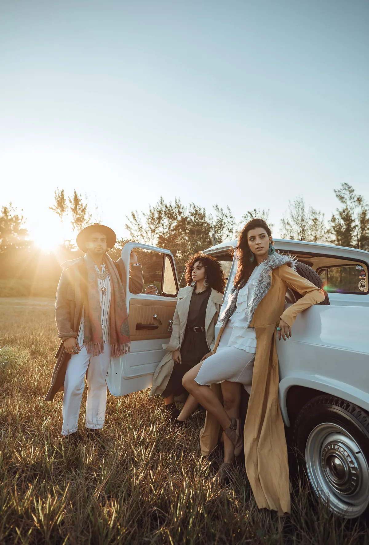 Social media content — ESTILO RioCalif brand